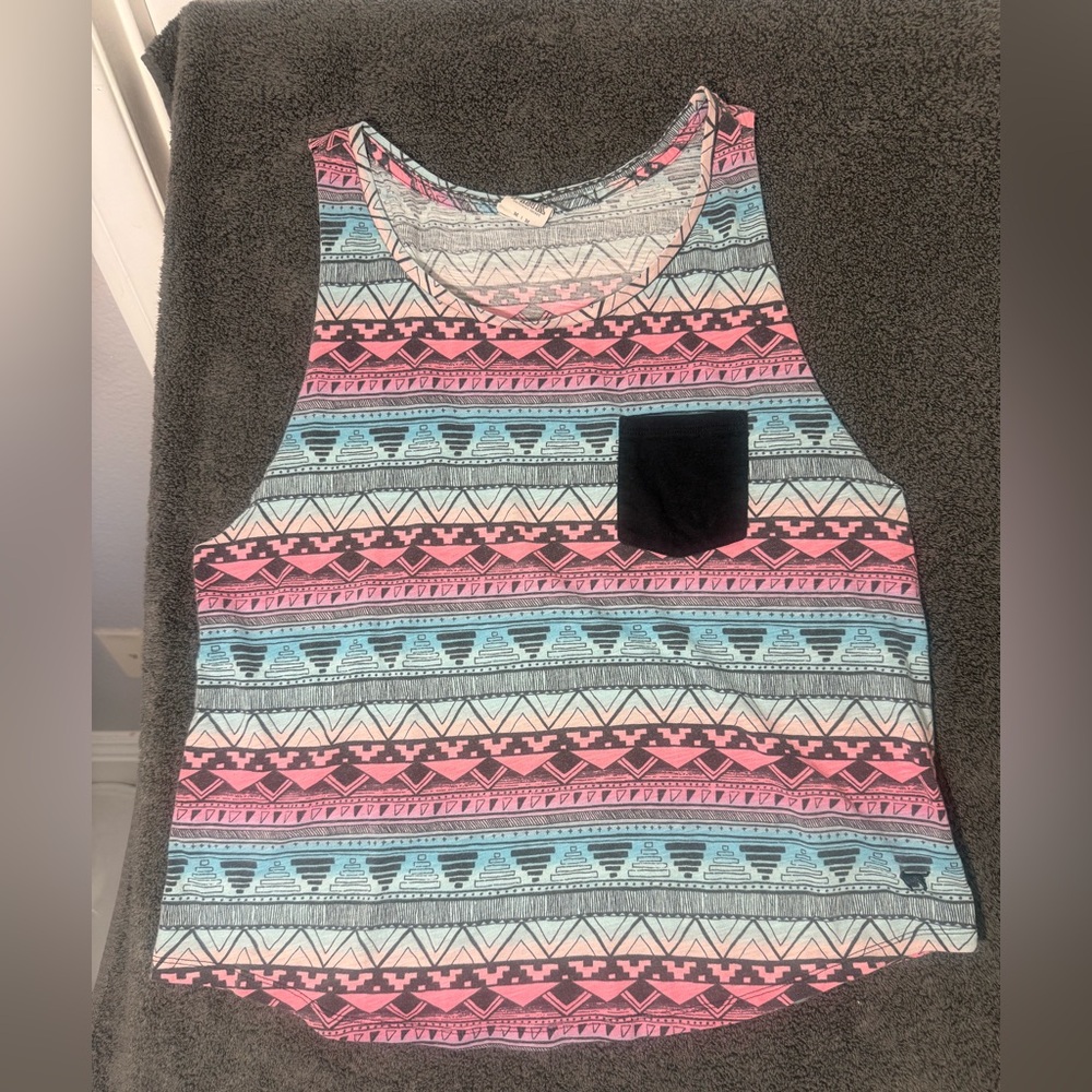 PINK SW Print Sleeveless Top with Pocket‎